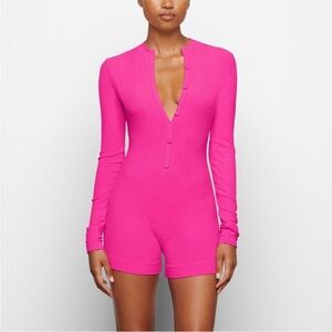 SKIMS Soft Lounge Button Up Henley Onesie Pink Womens Medium M